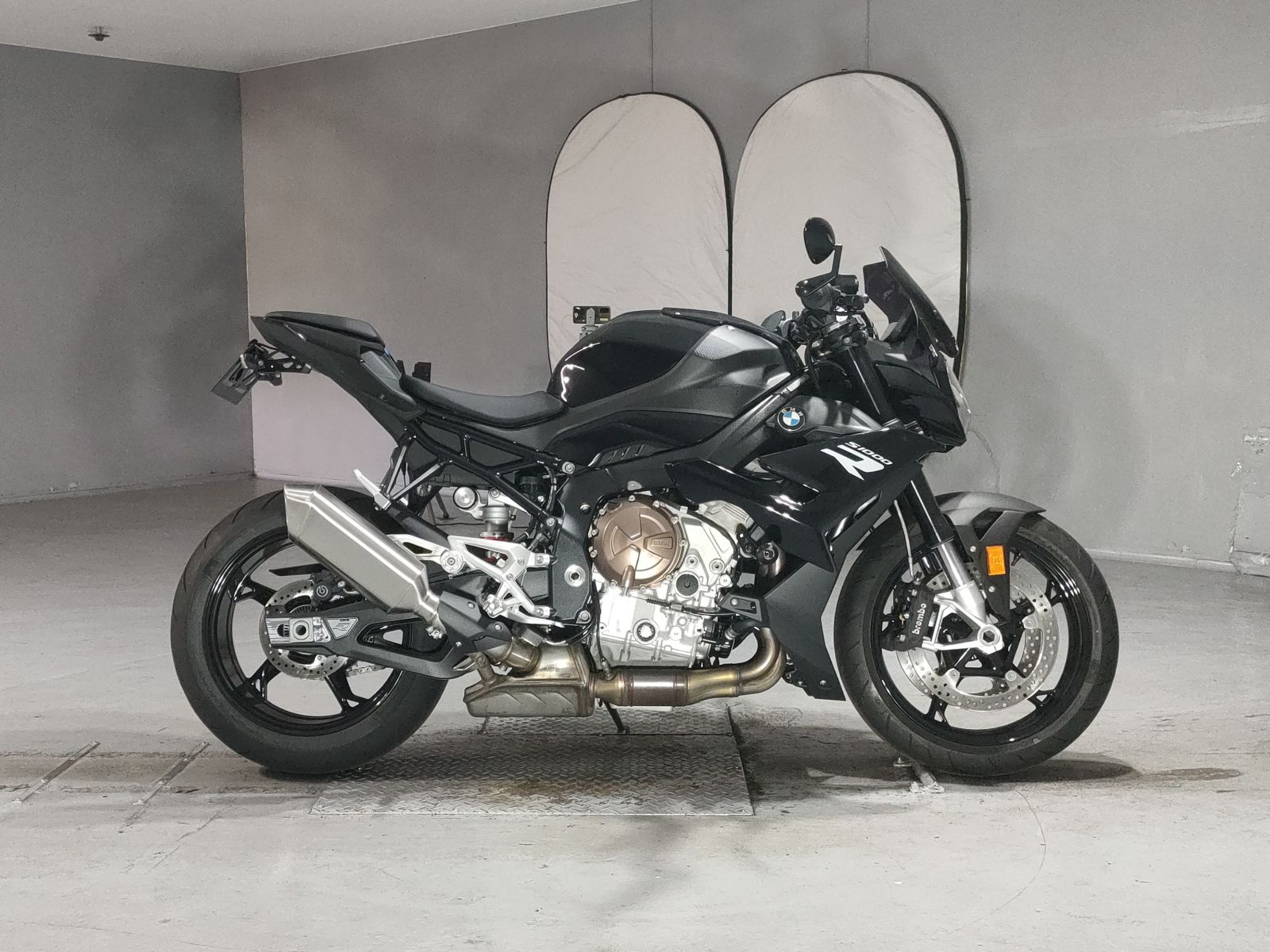 BMW BMW S1000R