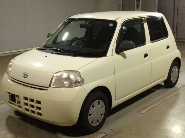 DAIHATSU ESSE