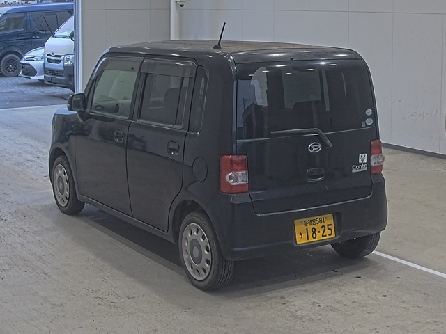DAIHATSU MOVE CONTE