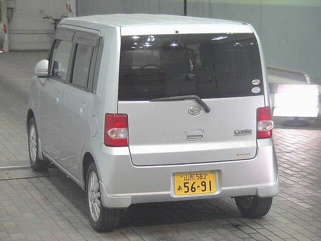 DAIHATSU MOVE CONTE