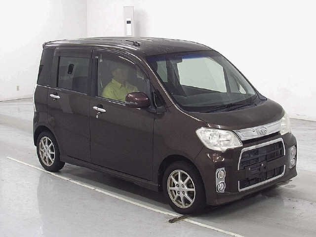 DAIHATSU TANTO EXE