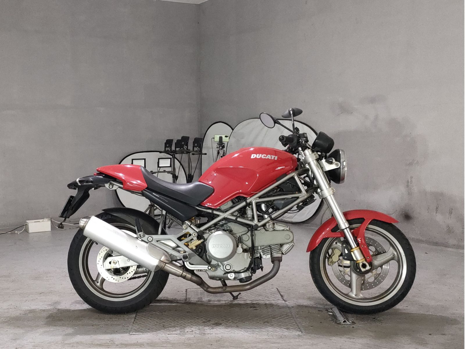 Ducati DUCATI MONSTAR 400