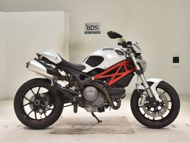 Ducati DUCATI MONSTER 796 ABS