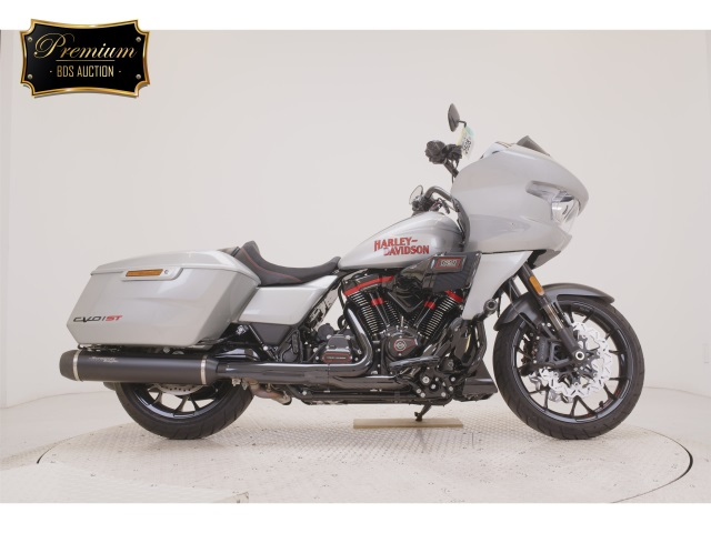 Harley-Davidson HARLEY FLTRXSTSE1980CVO