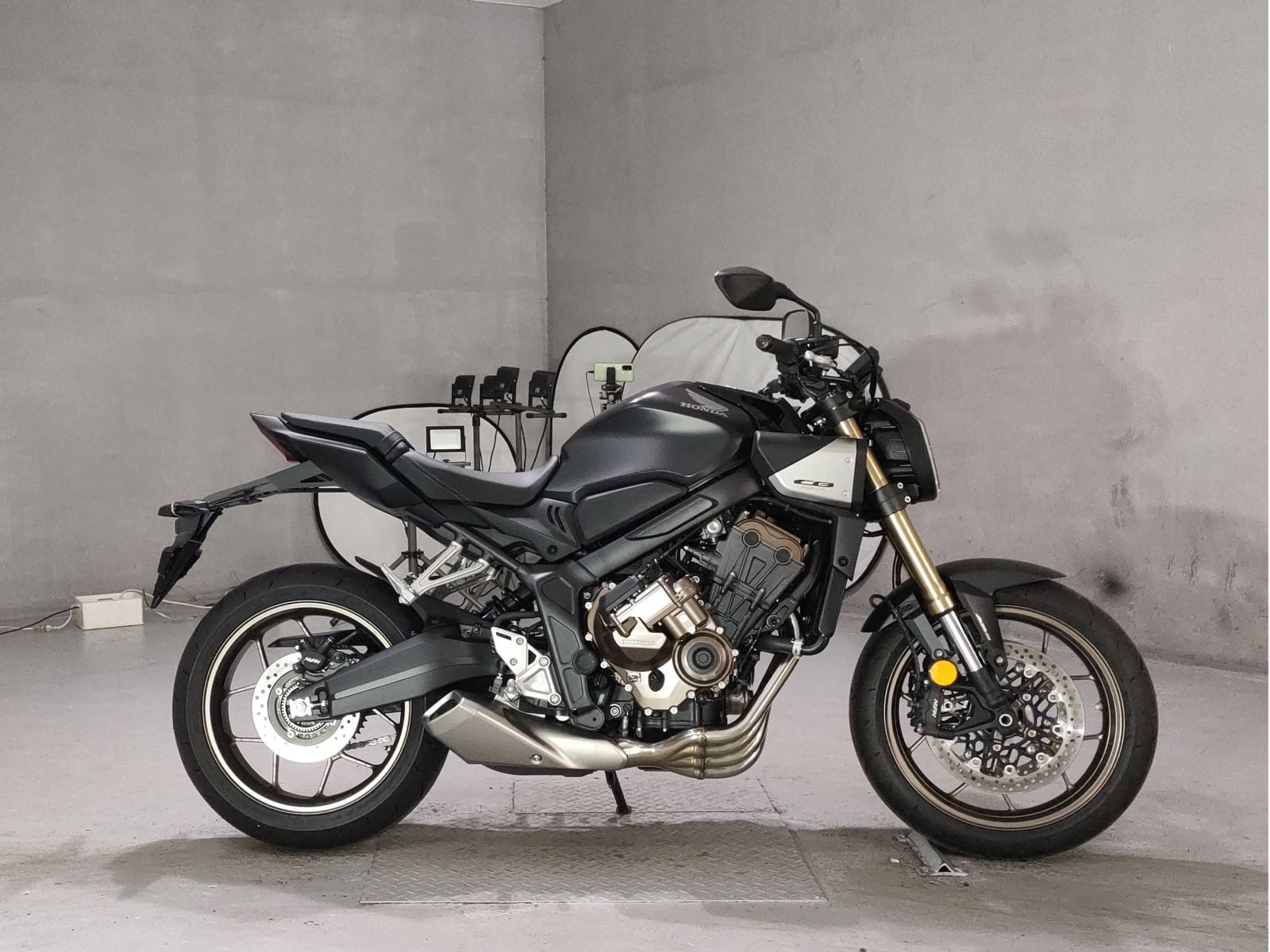 Honda CB650R E CLUTCH