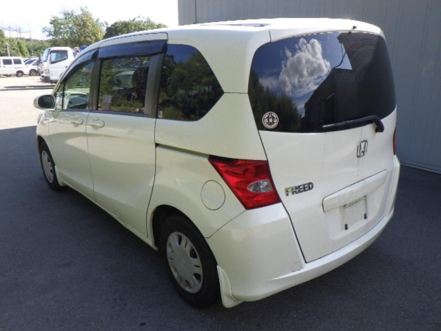 HONDA FREED