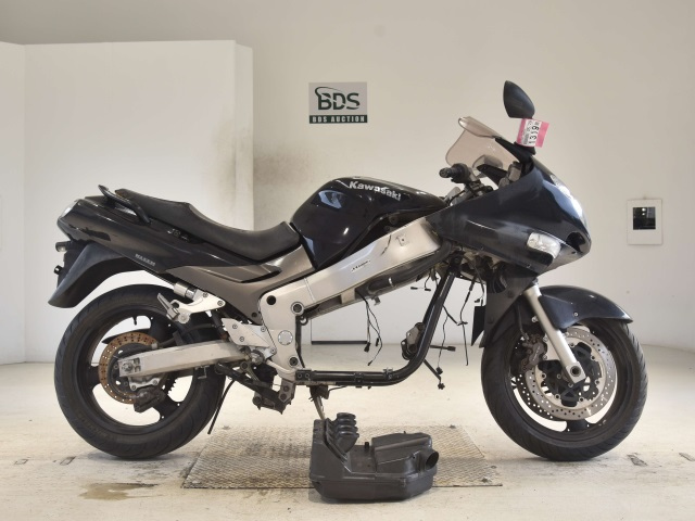 Kawasaki ZZR1200