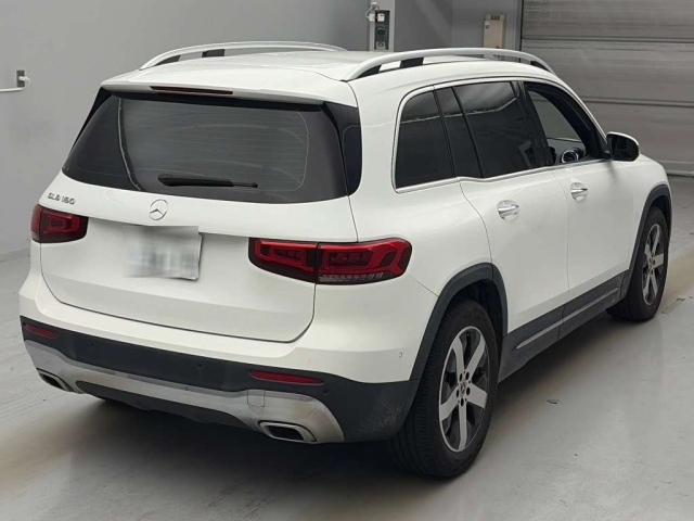 MERCEDES BENZ GLB