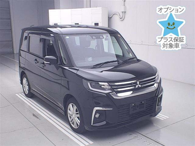 MITSUBISHI DELICA D2