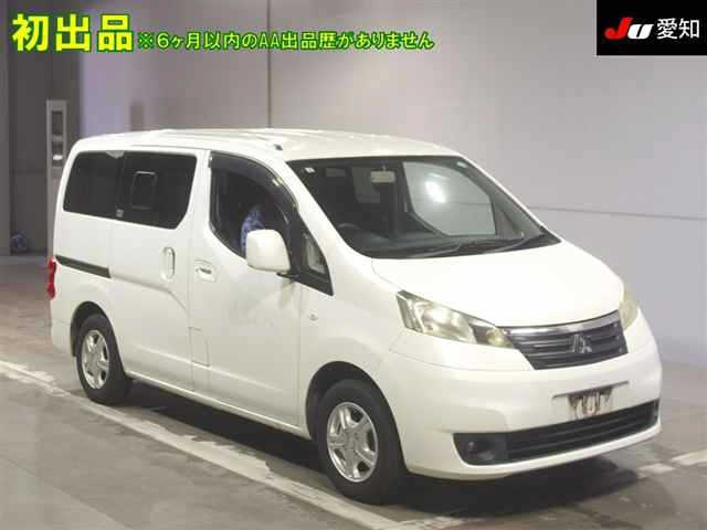 MITSUBISHI DELICA D3