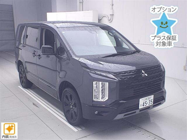 MITSUBISHI DELICA D5