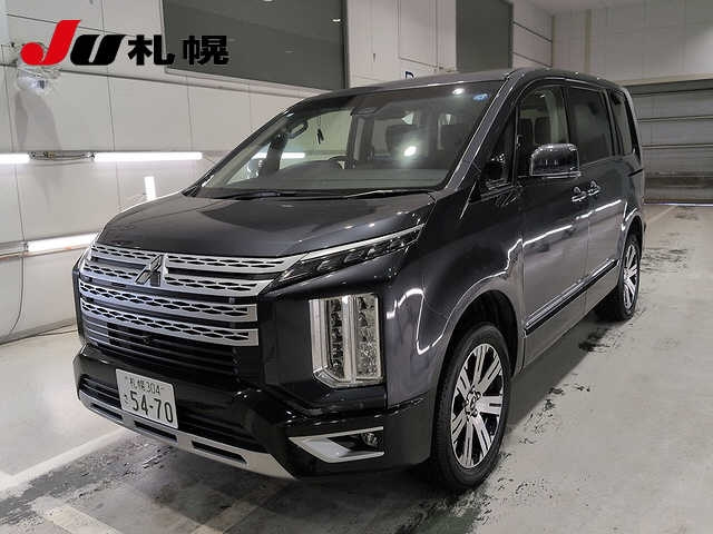 MITSUBISHI DELICA D5
