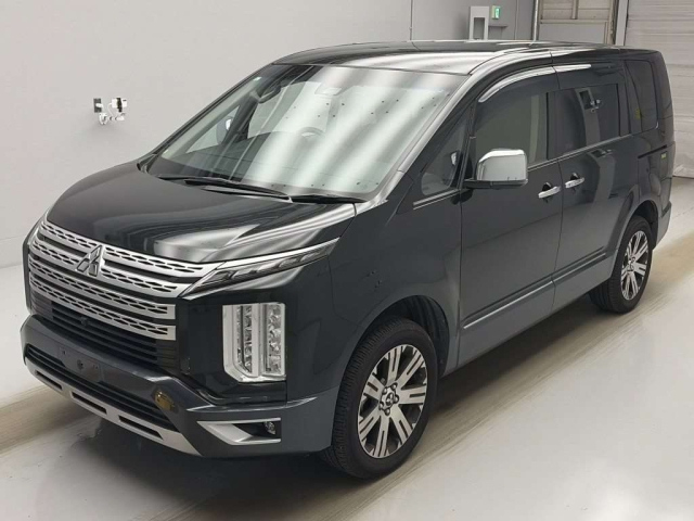 MITSUBISHI DELICA D5