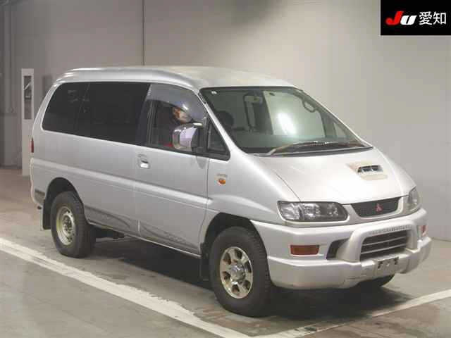 MITSUBISHI DELICA