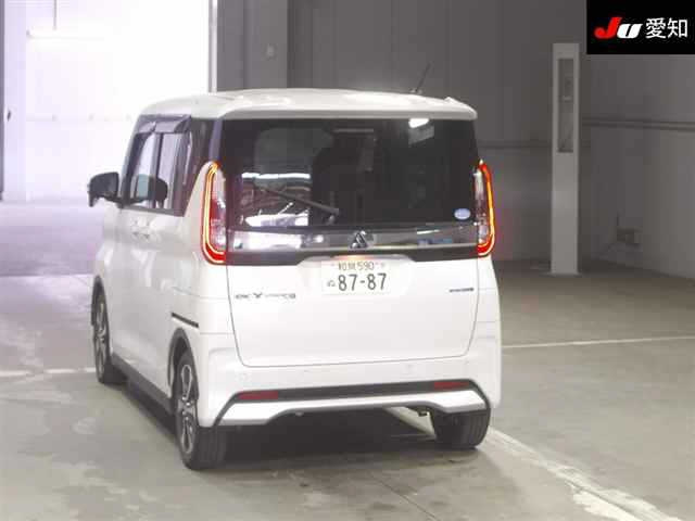 MITSUBISHI EK X SPACE
