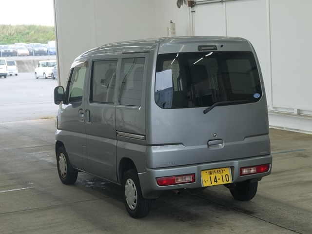 MITSUBISHI MINICAB VAN