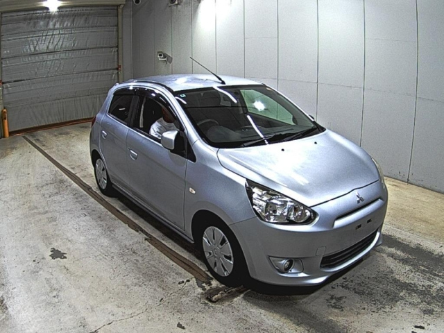 MITSUBISHI MIRAGE