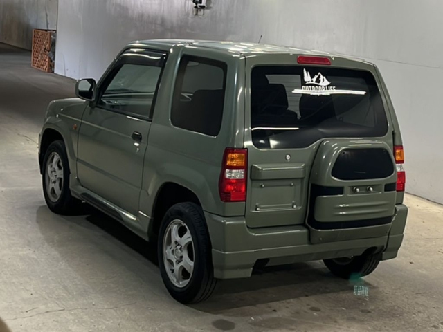 MITSUBISHI PAJERO MINI