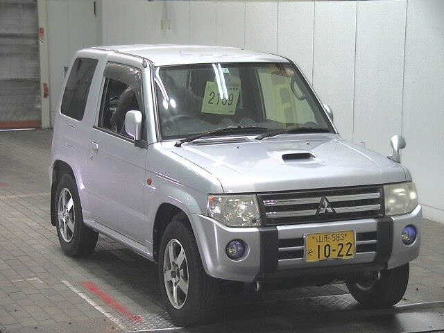MITSUBISHI PAJERO MINI