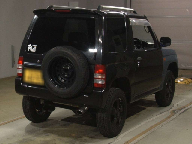 MITSUBISHI PAJERO MINI