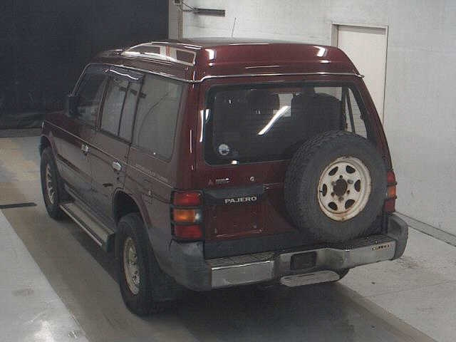 MITSUBISHI PAJERO