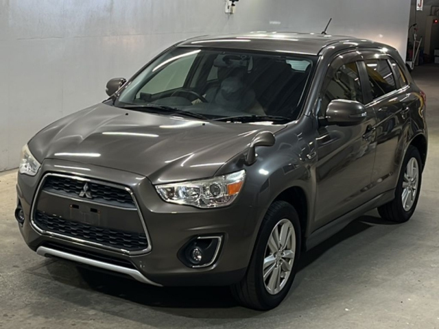 MITSUBISHI RVR