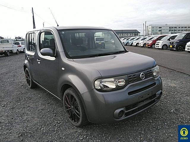 NISSAN CUBE