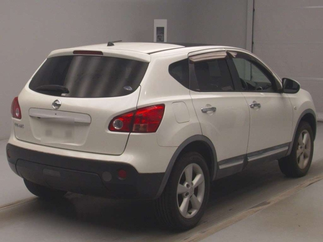 NISSAN DUALIS