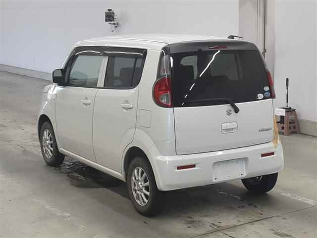 SUZUKI MRWAGON