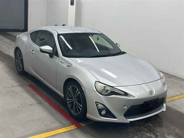 TOYOTA 86