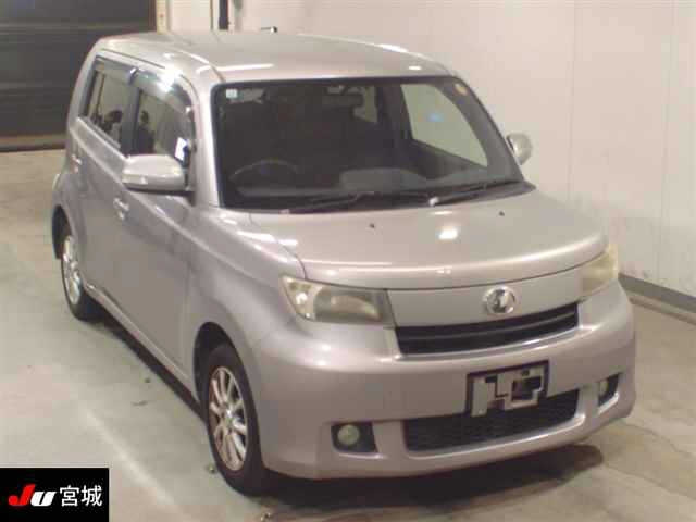 TOYOTA BB