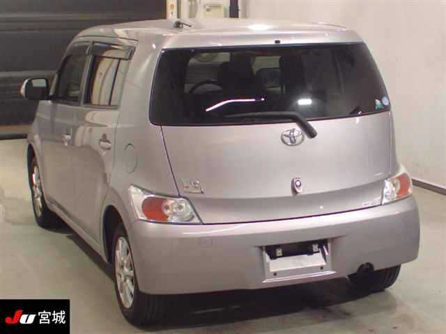 TOYOTA BB