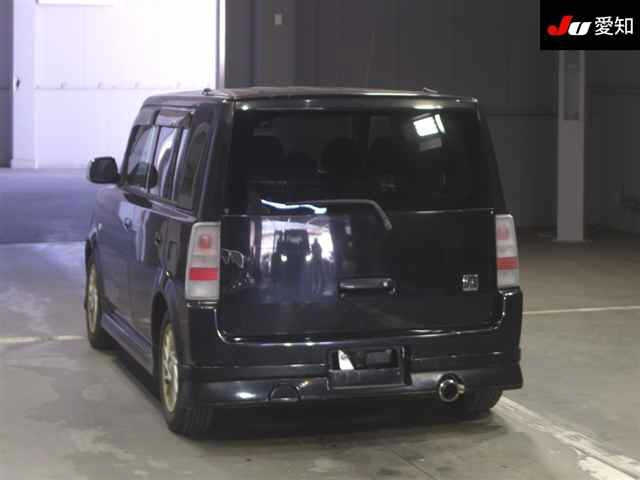 TOYOTA BB