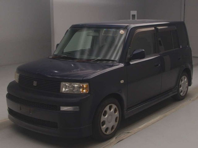 TOYOTA BB