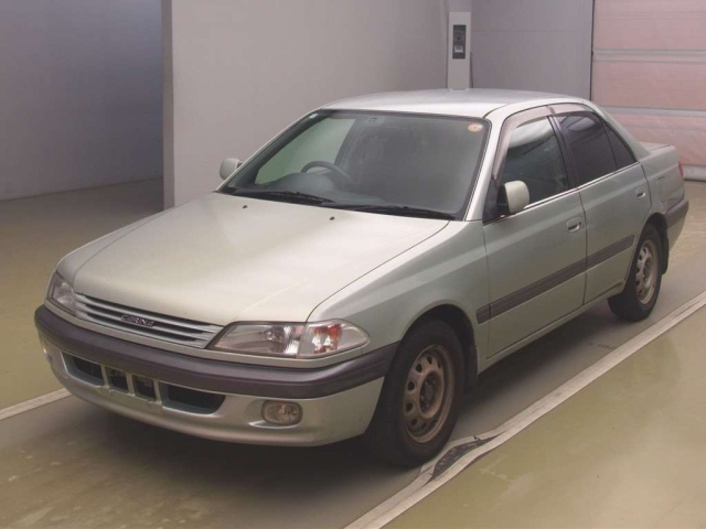 TOYOTA CARINA
