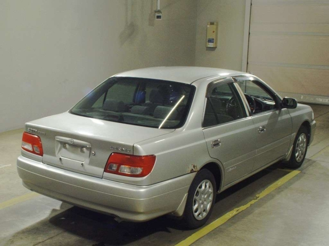 TOYOTA CARINA