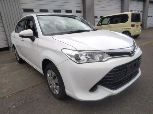TOYOTA COROLLA AXIO