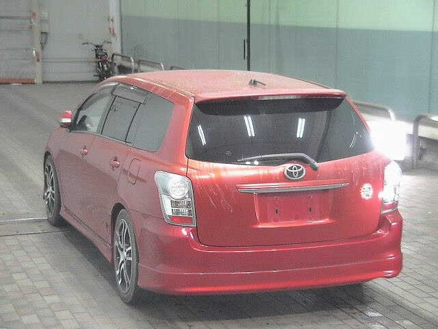 TOYOTA COROLLA FIELDER