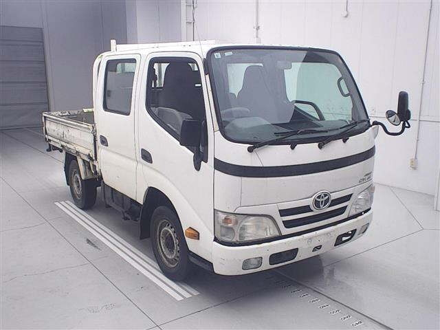 TOYOTA DYNA