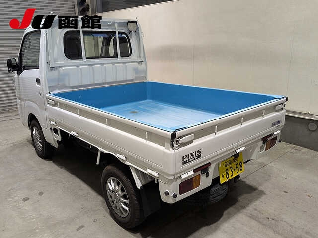 TOYOTA PIXIS TRUCK