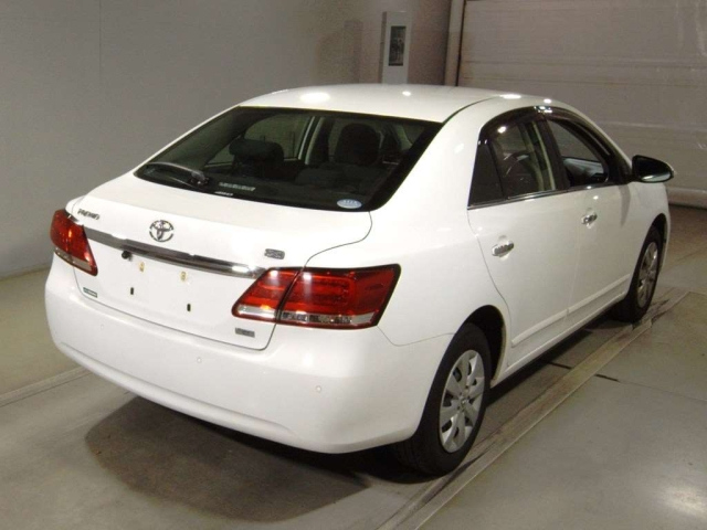 TOYOTA PREMIO