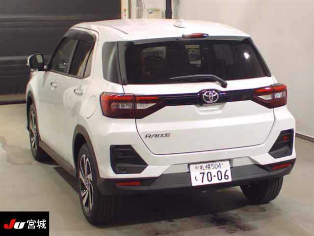 TOYOTA RAIZE