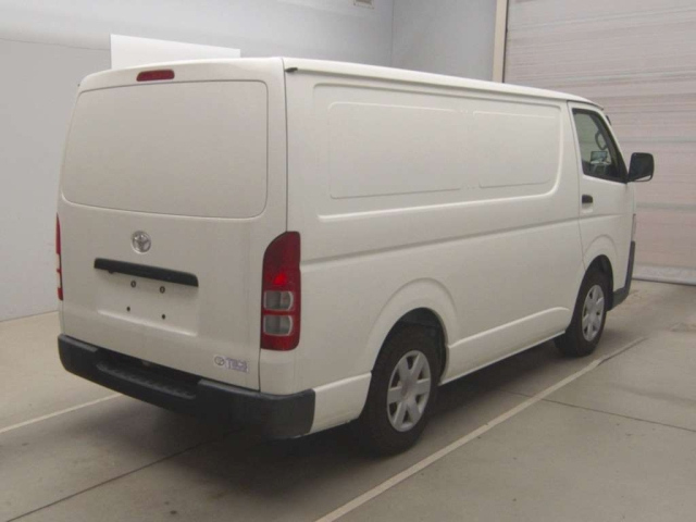 TOYOTA REGIUS ACE VAN