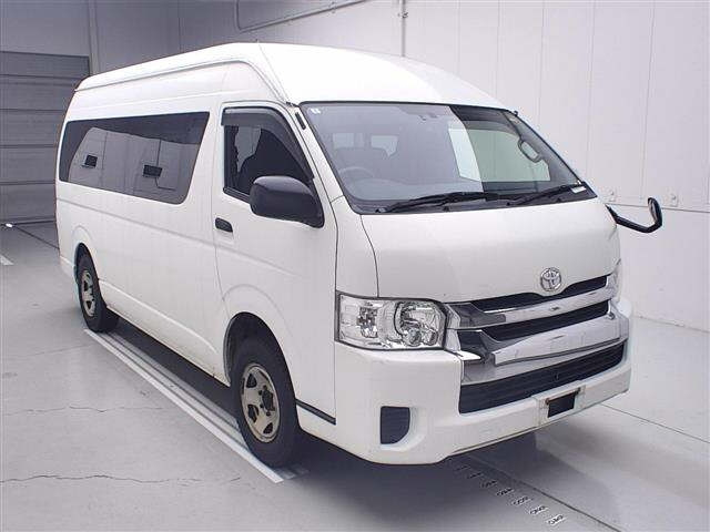 TOYOTA REGIUS ACE VAN