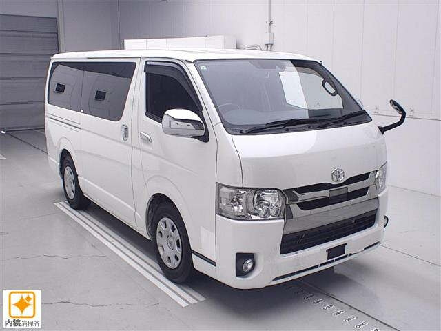 TOYOTA REGIUS ACE VAN