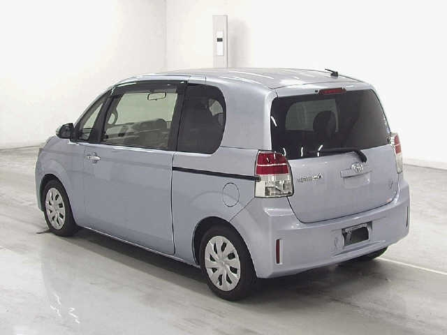 TOYOTA SPADE