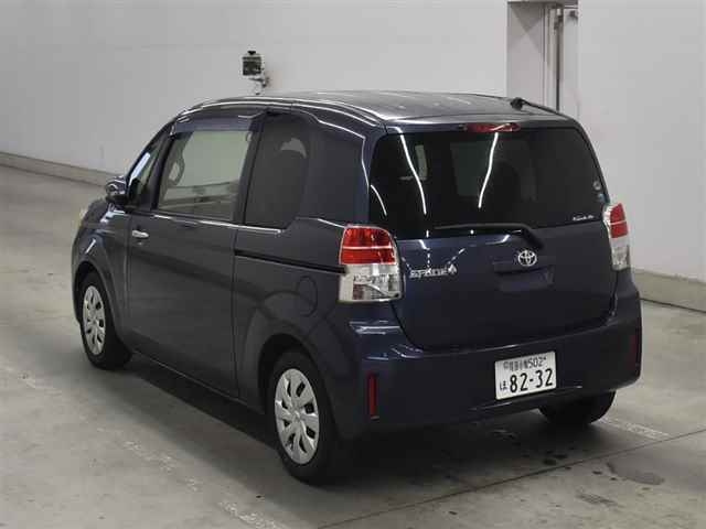 TOYOTA SPADE