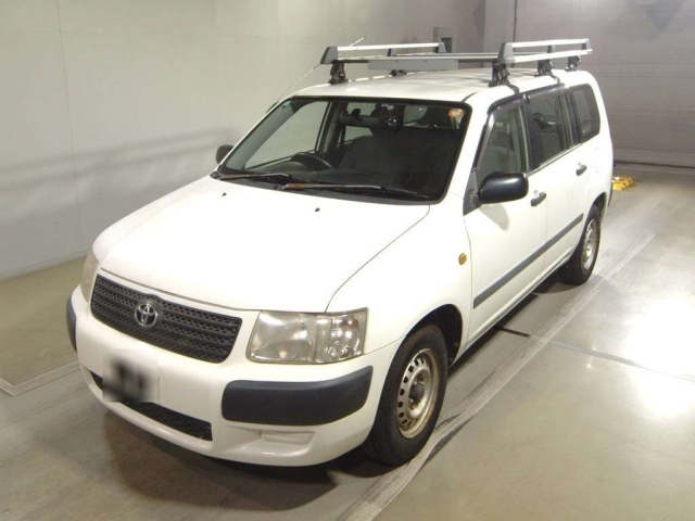 TOYOTA SUCCEED