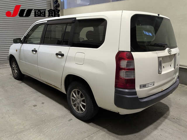 TOYOTA SUCCEED