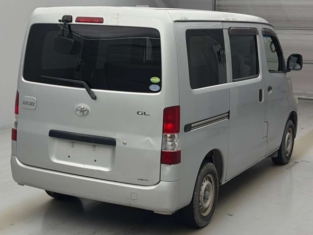 TOYOTA TOWN ACE VAN
